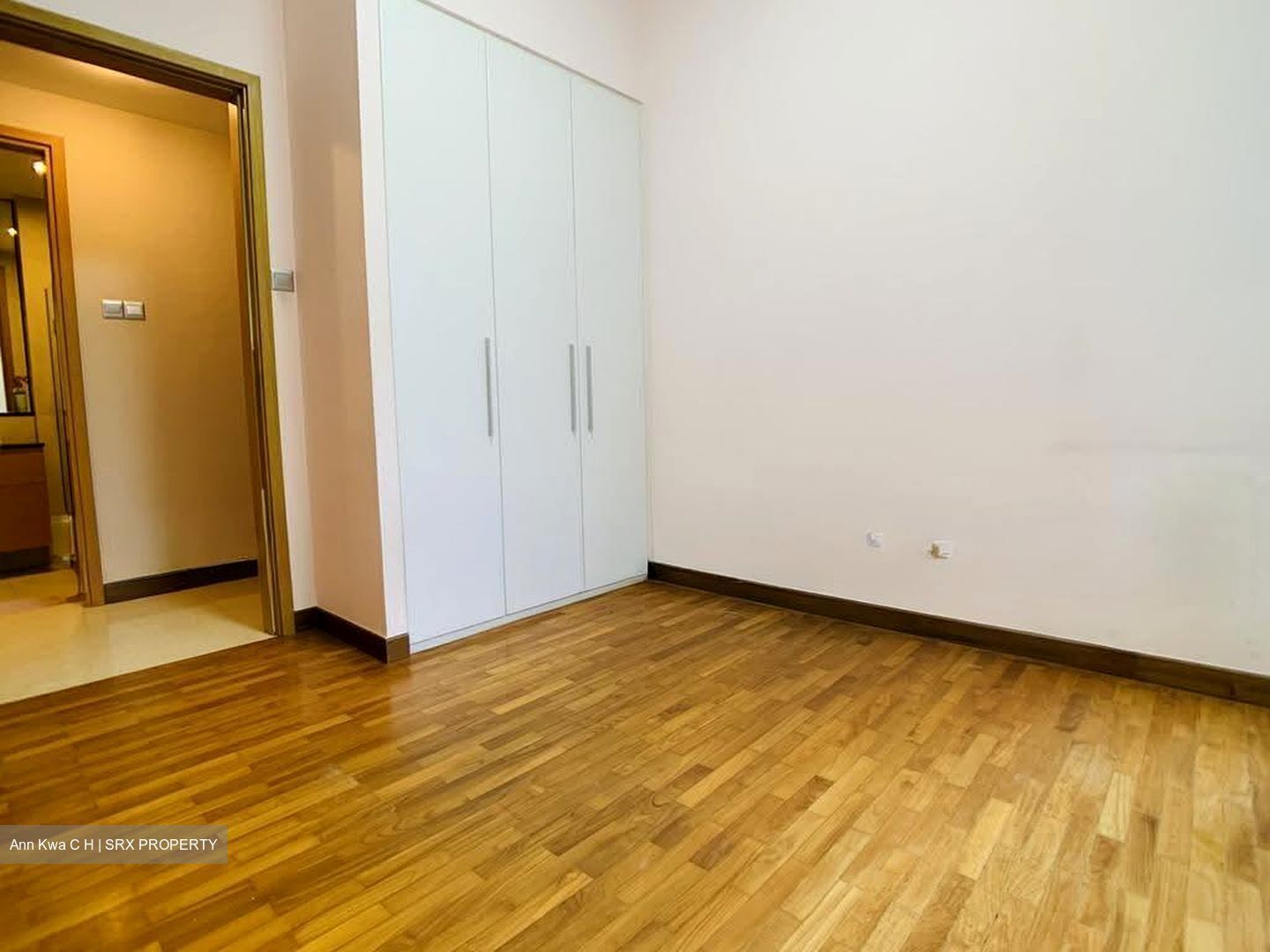 The Waterina (D14), Apartment #612689031